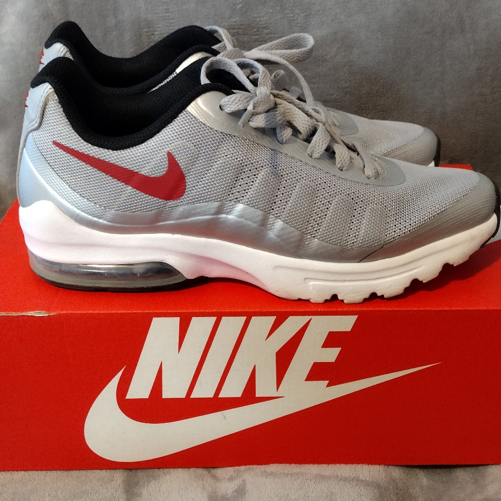 Nike Air Max Invigor